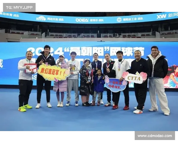 三强争霸赛终极决战英雄汇聚巅峰对决争锋相对 三强争霸赛终极决战英雄汇聚巅峰对决争锋相对