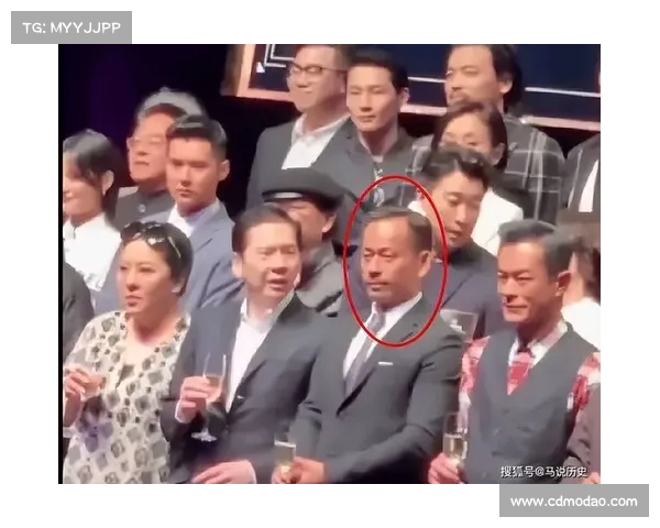 小丑巴基的崛起与疯狂旅程揭示人性深渊与社会边缘的暴力反叛 小丑巴基的崛起与疯狂旅程揭示人性深渊与社会边缘的暴力反叛
