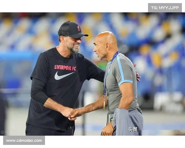 如何通过精细化管理与战术创新推动那不勒斯年轻阵容崛起