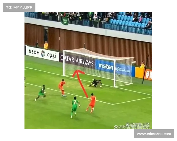 守门员如何通过技巧与心理战术有效扑救点球提升胜率